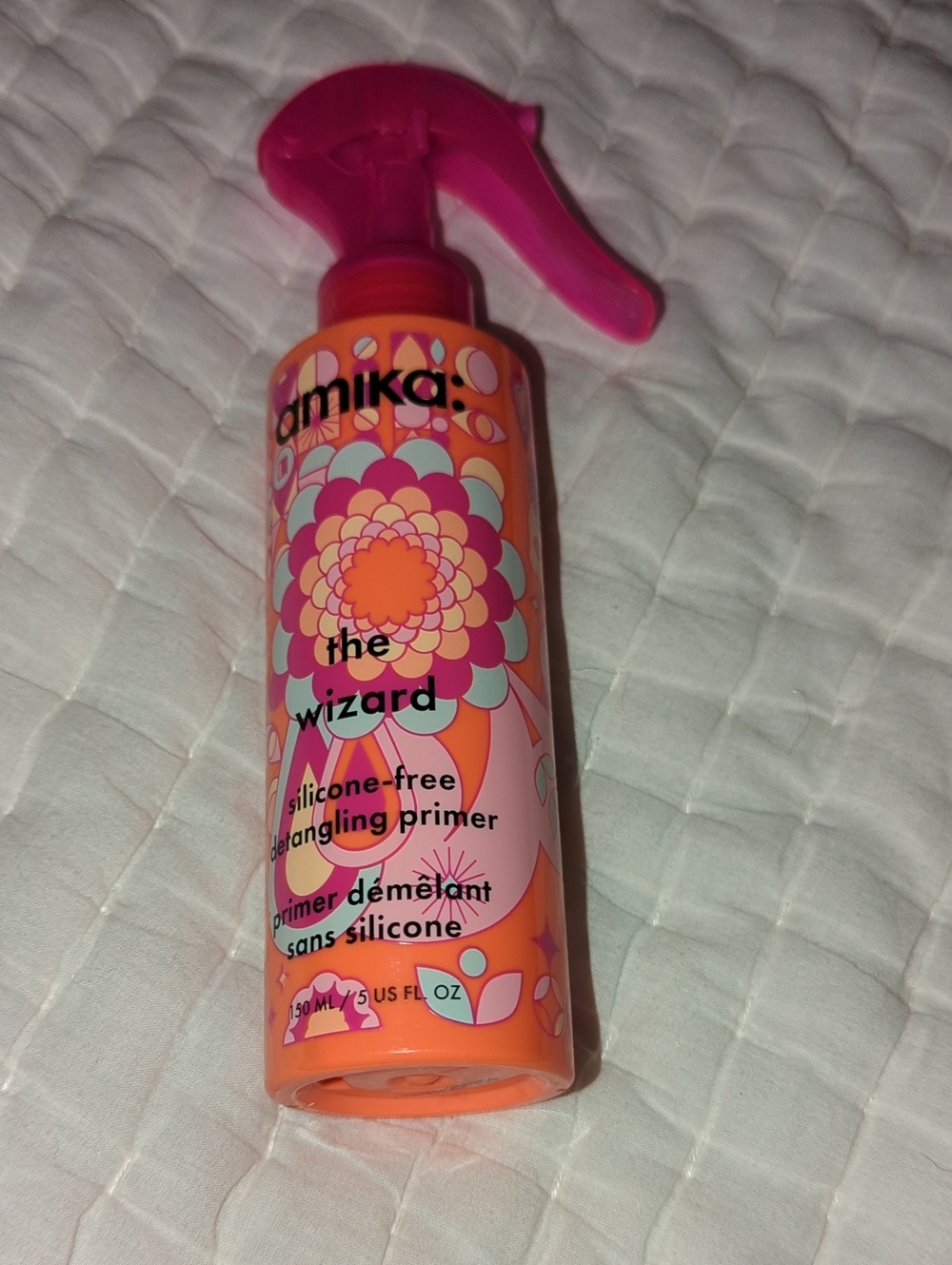 amika The Wizard Detangling Primer — Pink & Orange